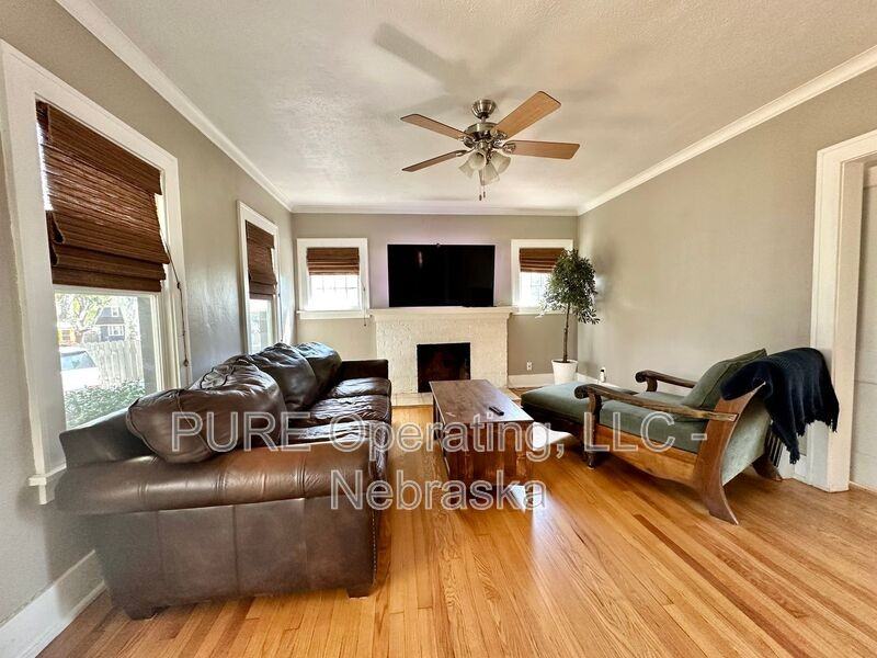 5011 Miami St - Photo 5 of 50