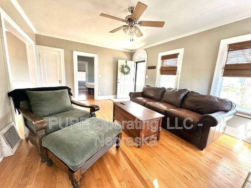 5011 Miami St - Photo 6 of 50