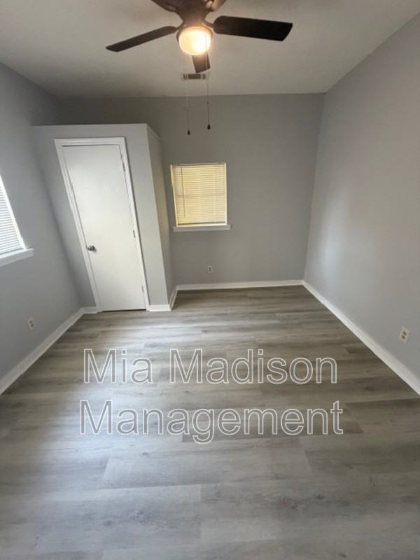 1421 Richards St - Photo 6 of 9