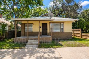 featured image of 28 W 33rd St