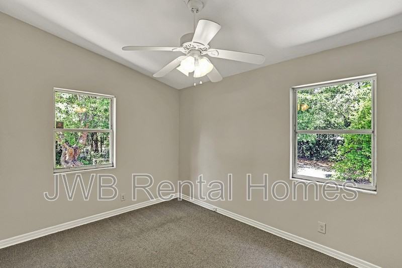 1241 Depaul Dr - Photo 7 of 27