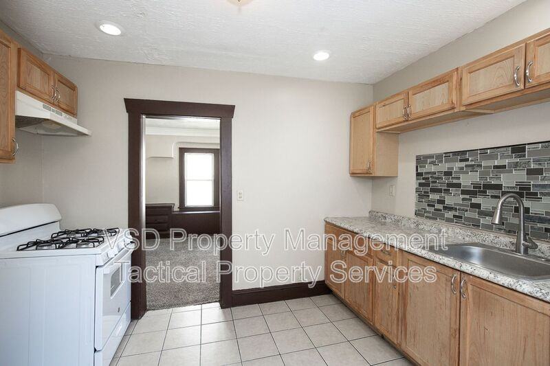 19101 Nitra Ave - Photo 6 of 25