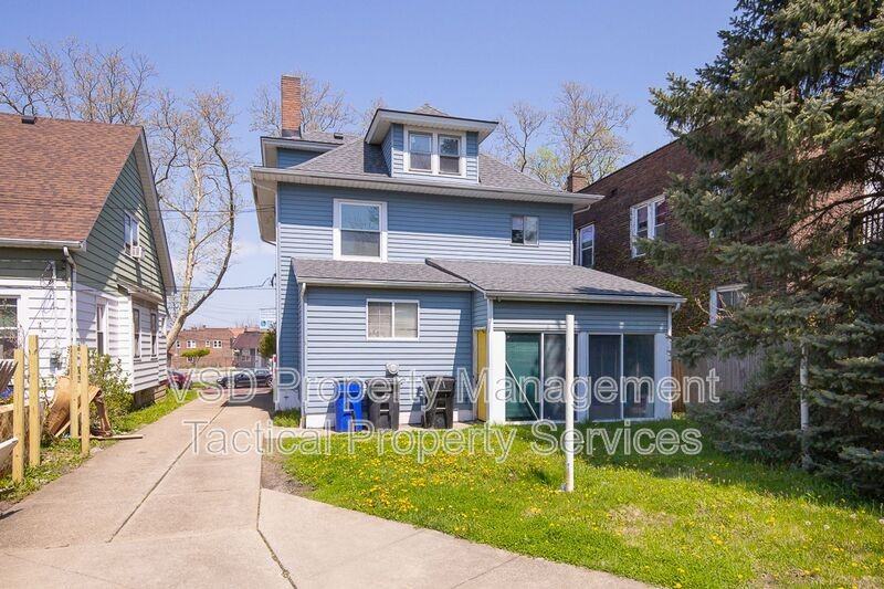 8204 Vineyard Ave #UP - Photo 3 of 24