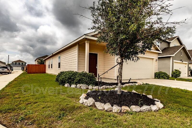 5334 Hickory Pl - Photo 2 of 31