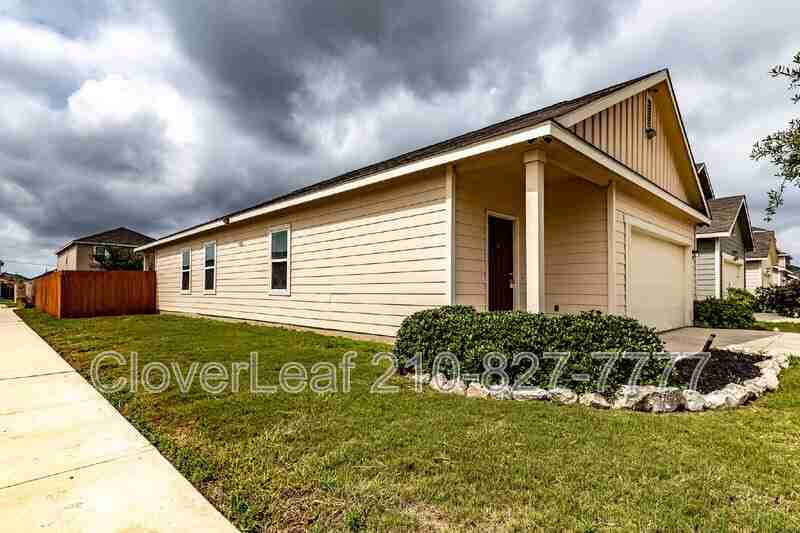 5334 Hickory Pl - Photo 4 of 31