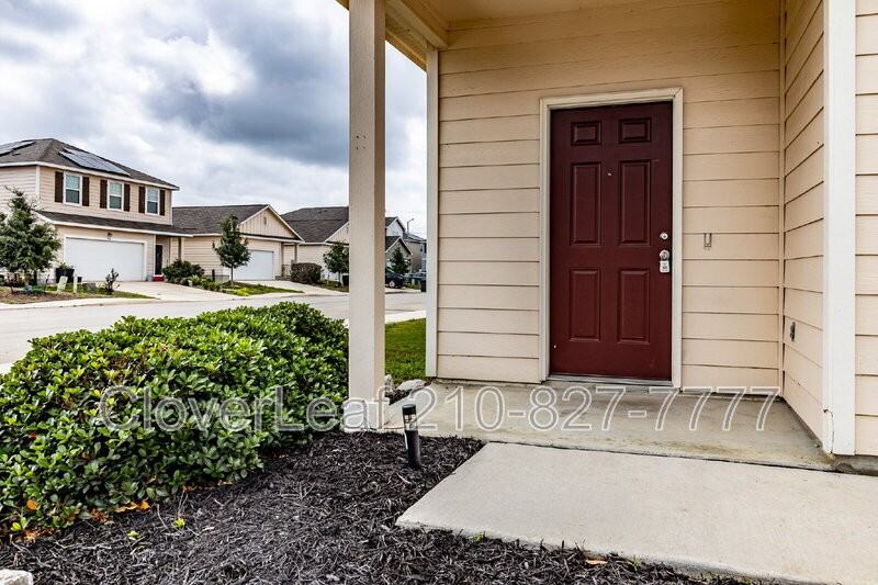 5334 Hickory Pl - Photo 5 of 31