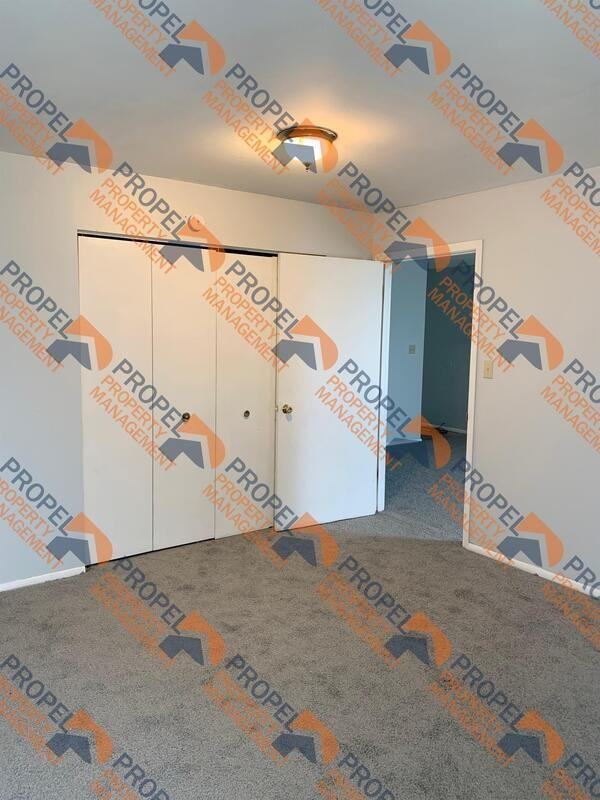 33402 Michigan Ave - Photo 5 of 7