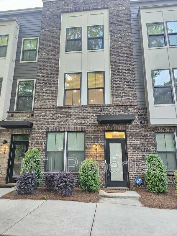 3712 Ellington St - Photo 2 of 20