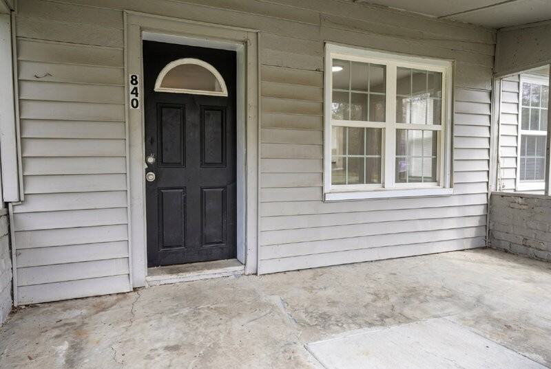 840 Martin Luther King Jr St - Photo 3 of 24