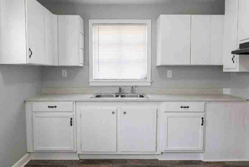 352 Adams St - Photo 6 of 23