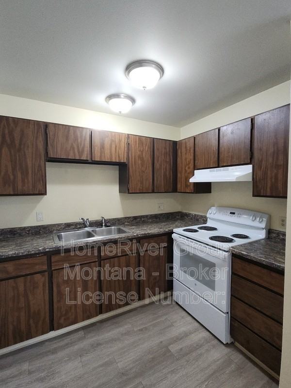 2131 S 4th St W #C - Photo 7 of 17