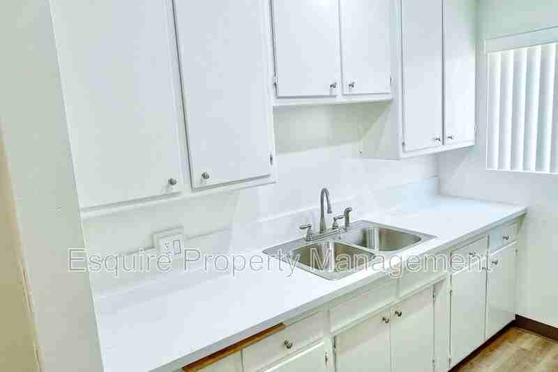 1750 Ventura Blvd Apt 1c - Photo 7 of 14