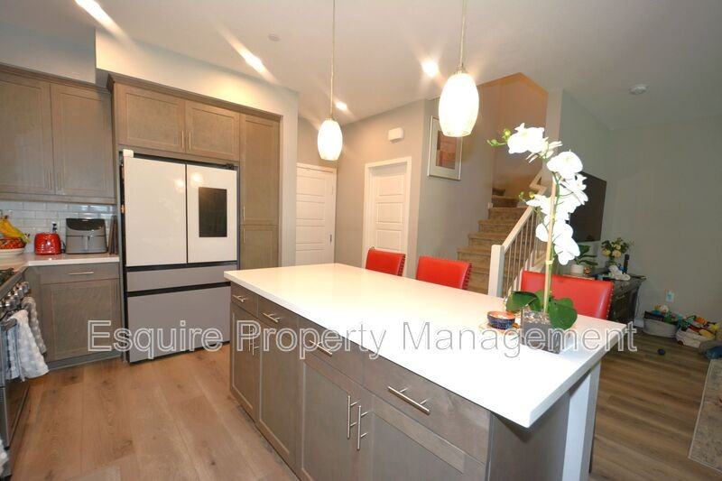 643 Winchester Dr - Photo 7 of 39