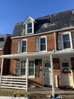 featured image of 34 N Lee St #1