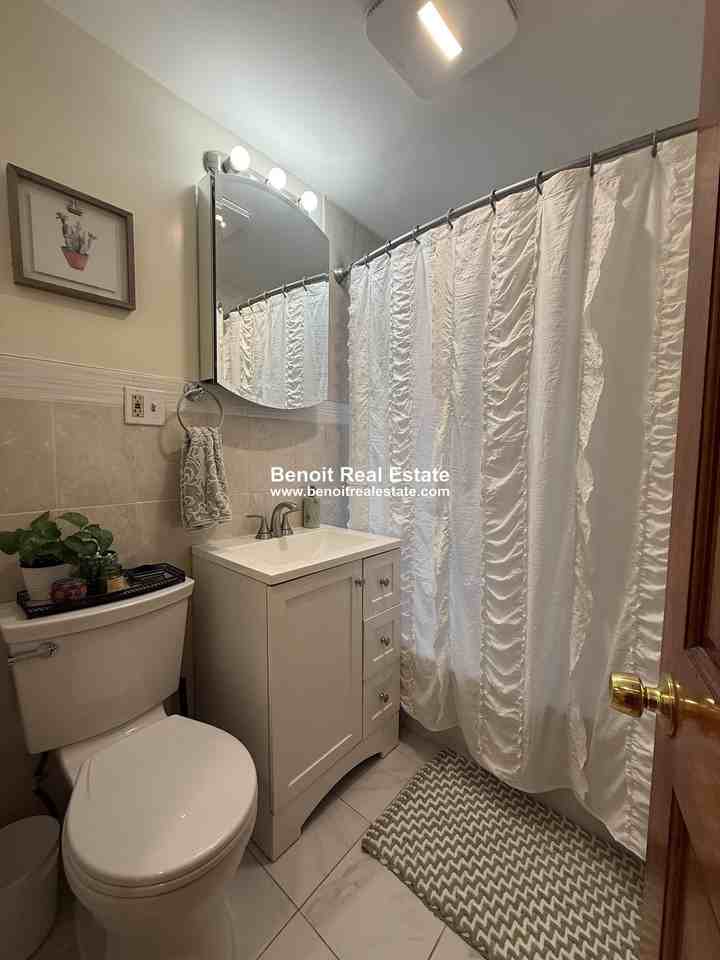 Trull St - Photo 4 of 16