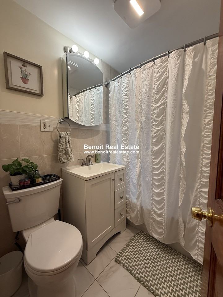 Trull St - Photo 7 of 16