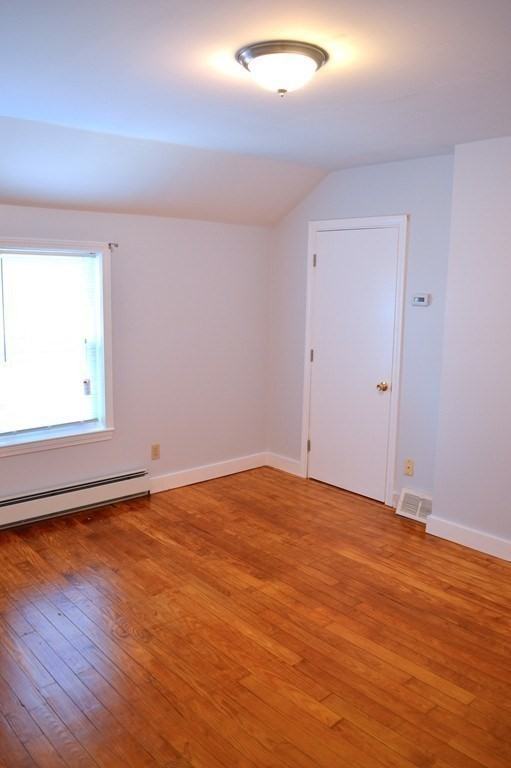 25 Mcbride St #3 - Photo 5 of 7
