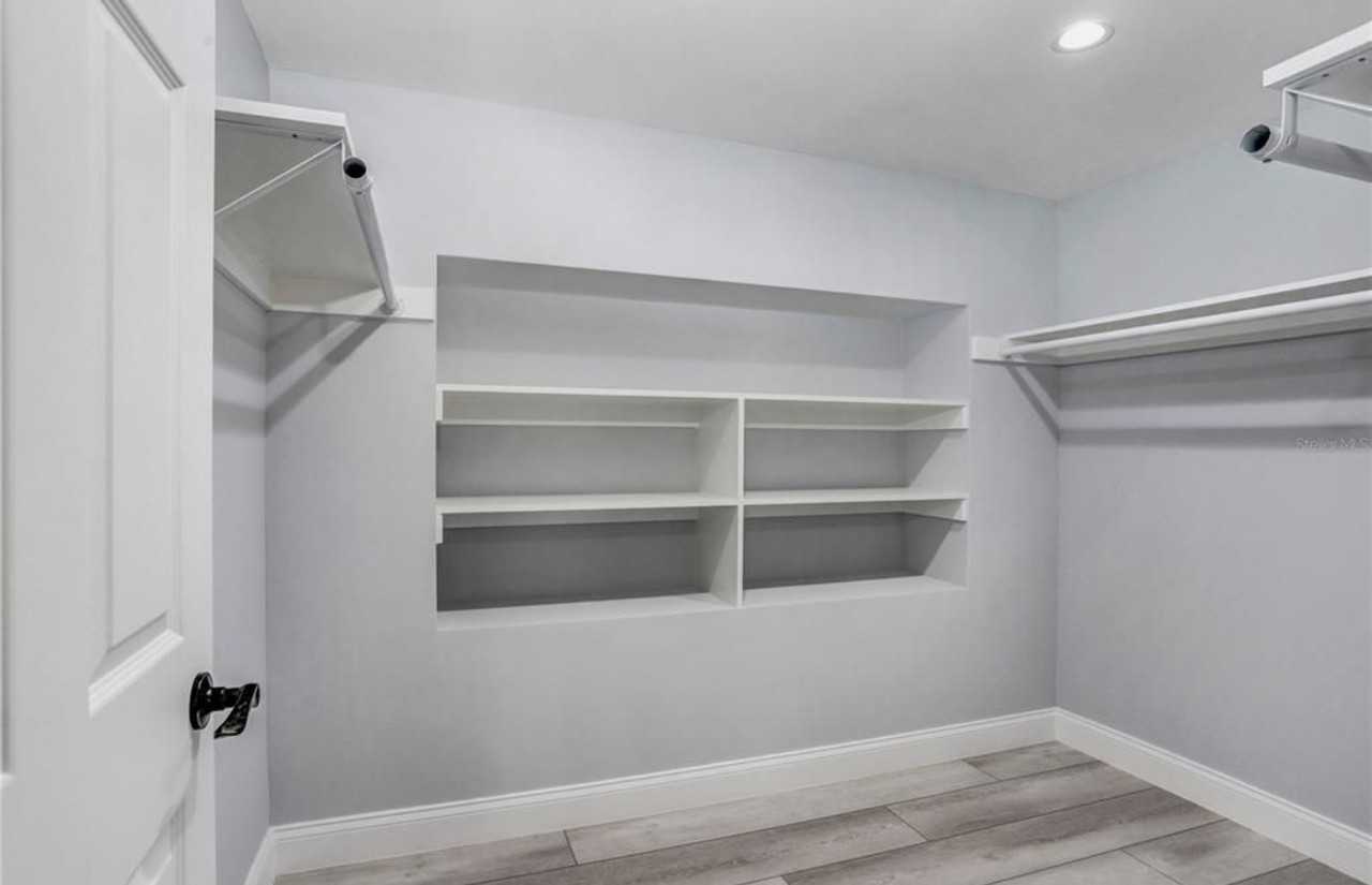 1960 Mckinley St #NA - Photo 2 of 16