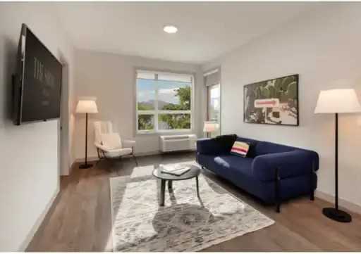 3499 Lakeshore Rd #602 - Photo 6 of 13
