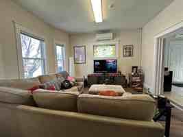 featured image of 899 Hancock St