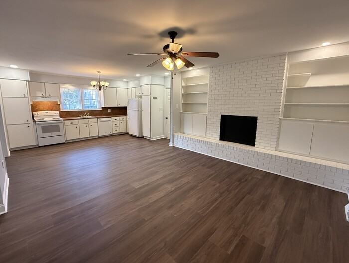 1132 Hipp Rd - Photo 7 of 22