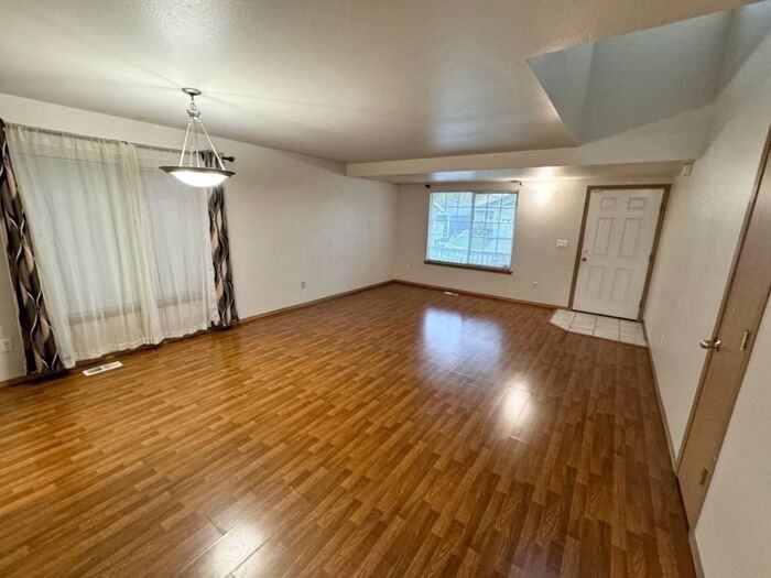 6620 131st St E - Photo 2 of 13