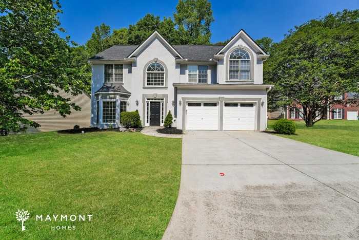 7492 Crescent Bend Cv