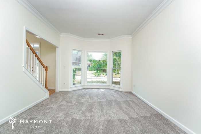 7492 Crescent Bend Cv - Photo 5 of 16