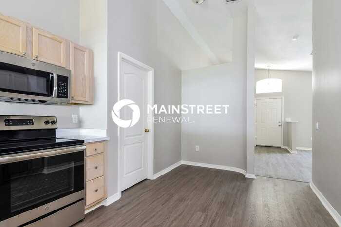 3232 Fremont Ct - Photo 5 of 15