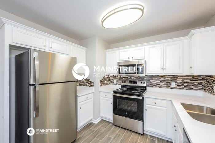 2295 Lark St - Photo 7 of 17