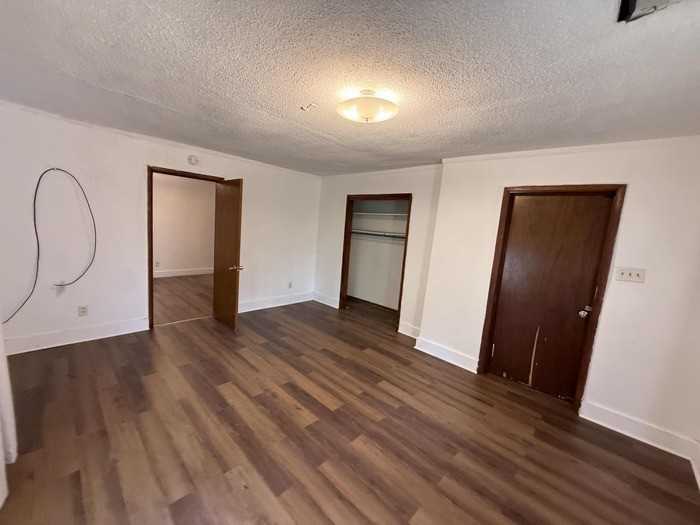 1233 Elm Ave #A - Photo 6 of 16