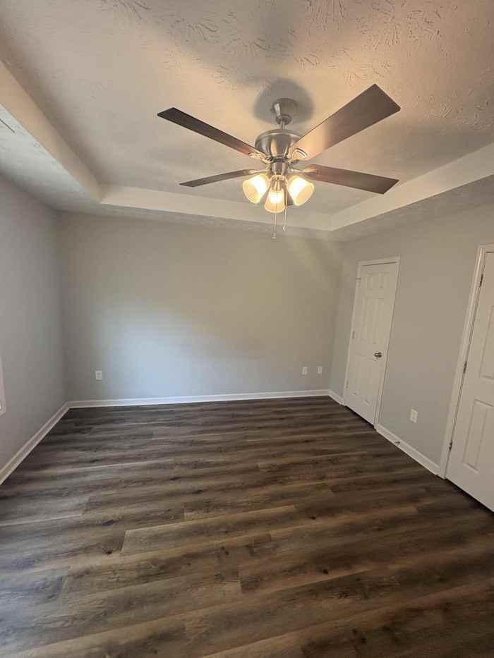 508 Bridgeport Pl - Photo 7 of 48