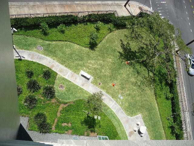 215 N King St - Photo 2 of 5