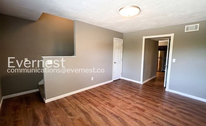 3308 Roadrunner Trl - Photo 4 of 25