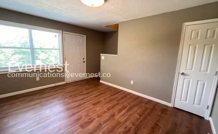 3308 Roadrunner Trl - Photo 5 of 25