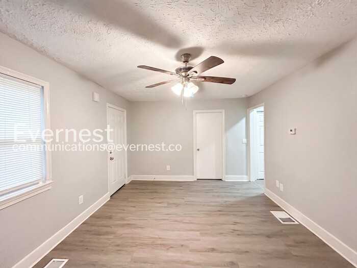 2175 Pansy St Nw - Photo 4 of 24