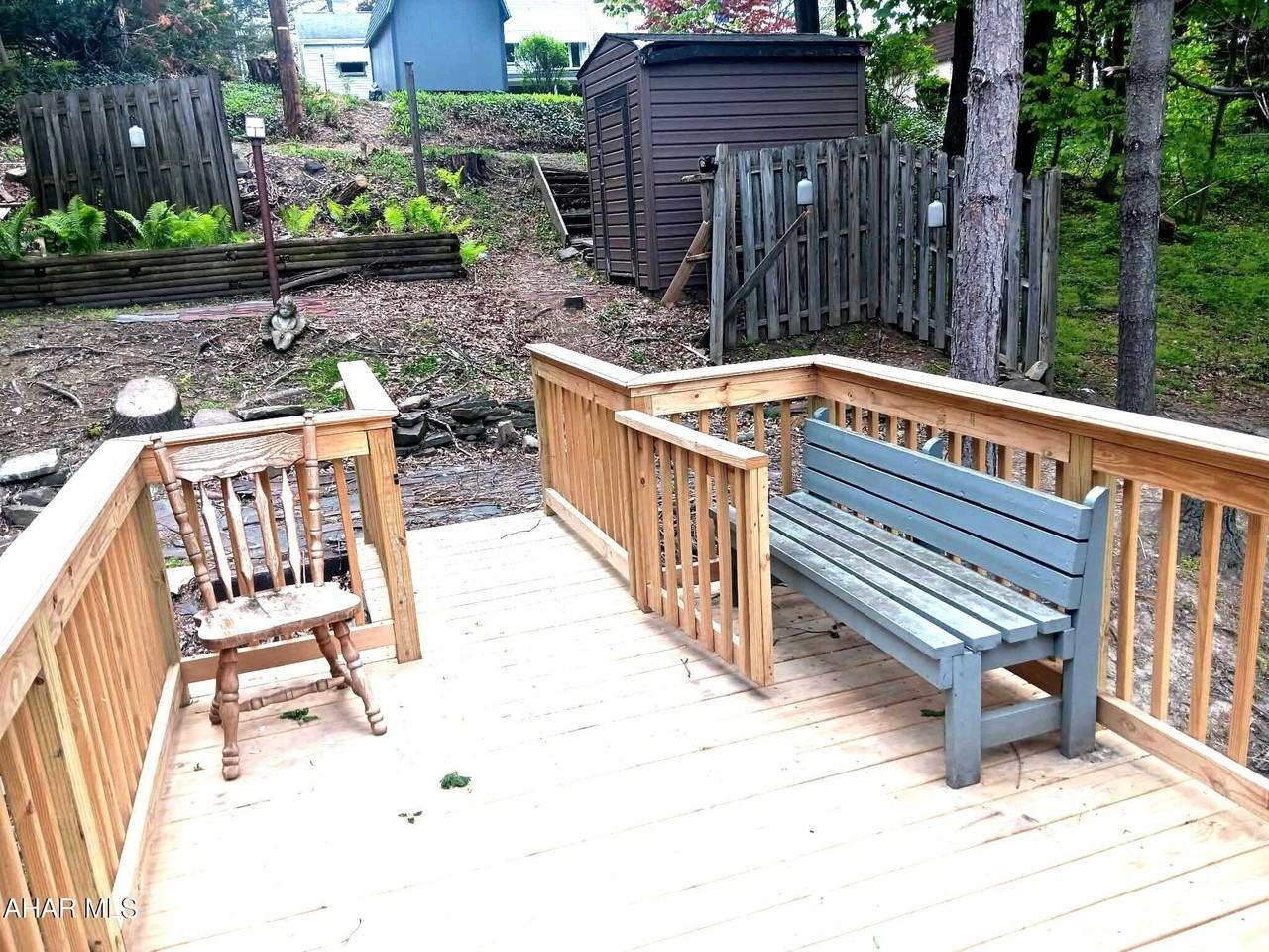 106 Ruskin Dr - Photo 5 of 16