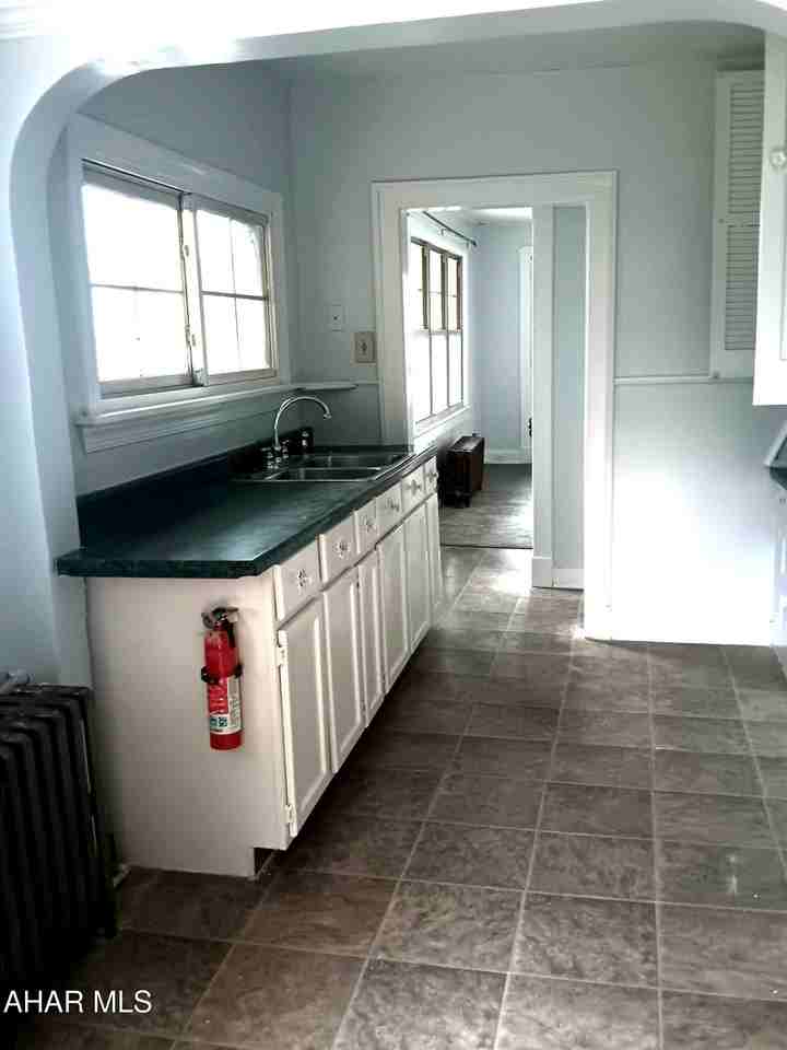 106 Ruskin Dr - Photo 6 of 16