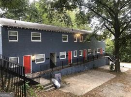 featured image of 574 Cooper St Sw
