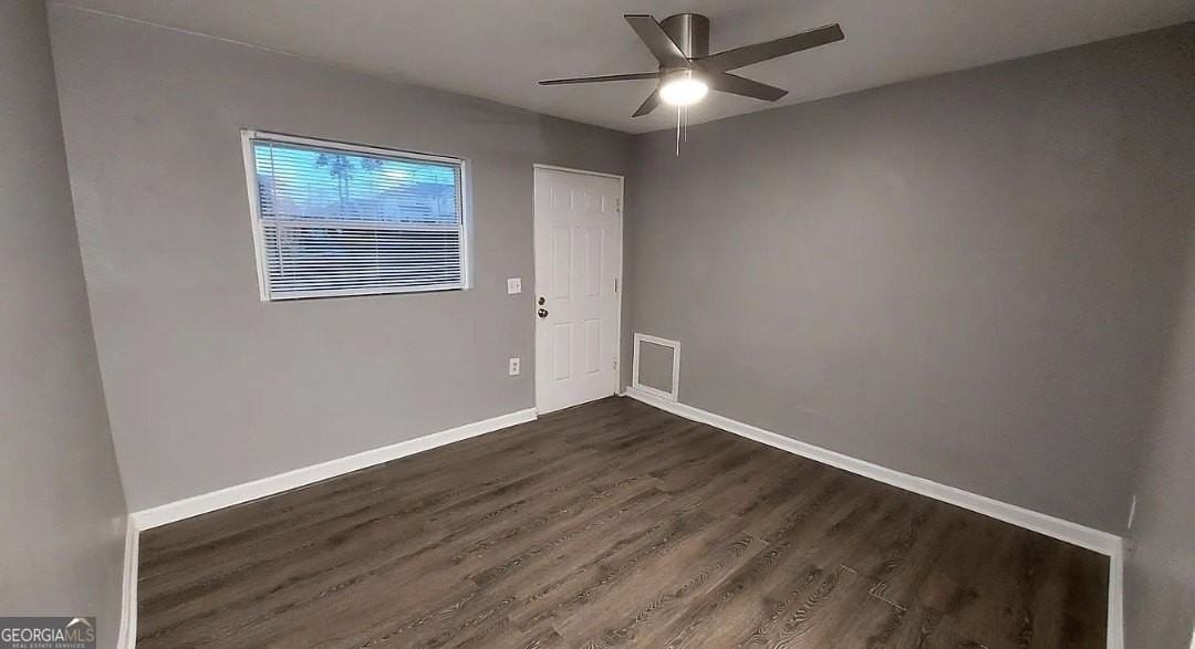 574 Cooper St Sw - Photo 2 of 3