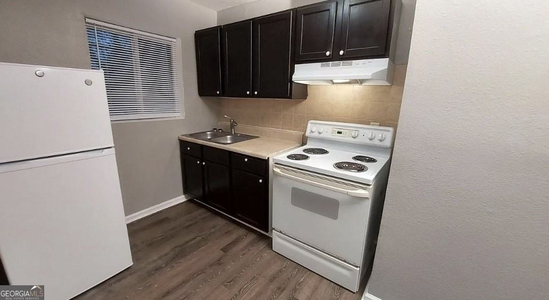574 Cooper St Sw - Photo 3 of 3
