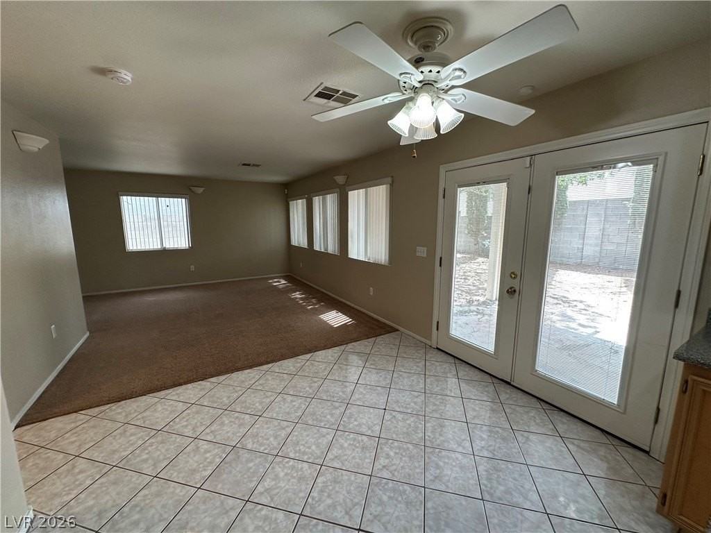 9925 Ranch Hand Ave - Photo 5 of 23