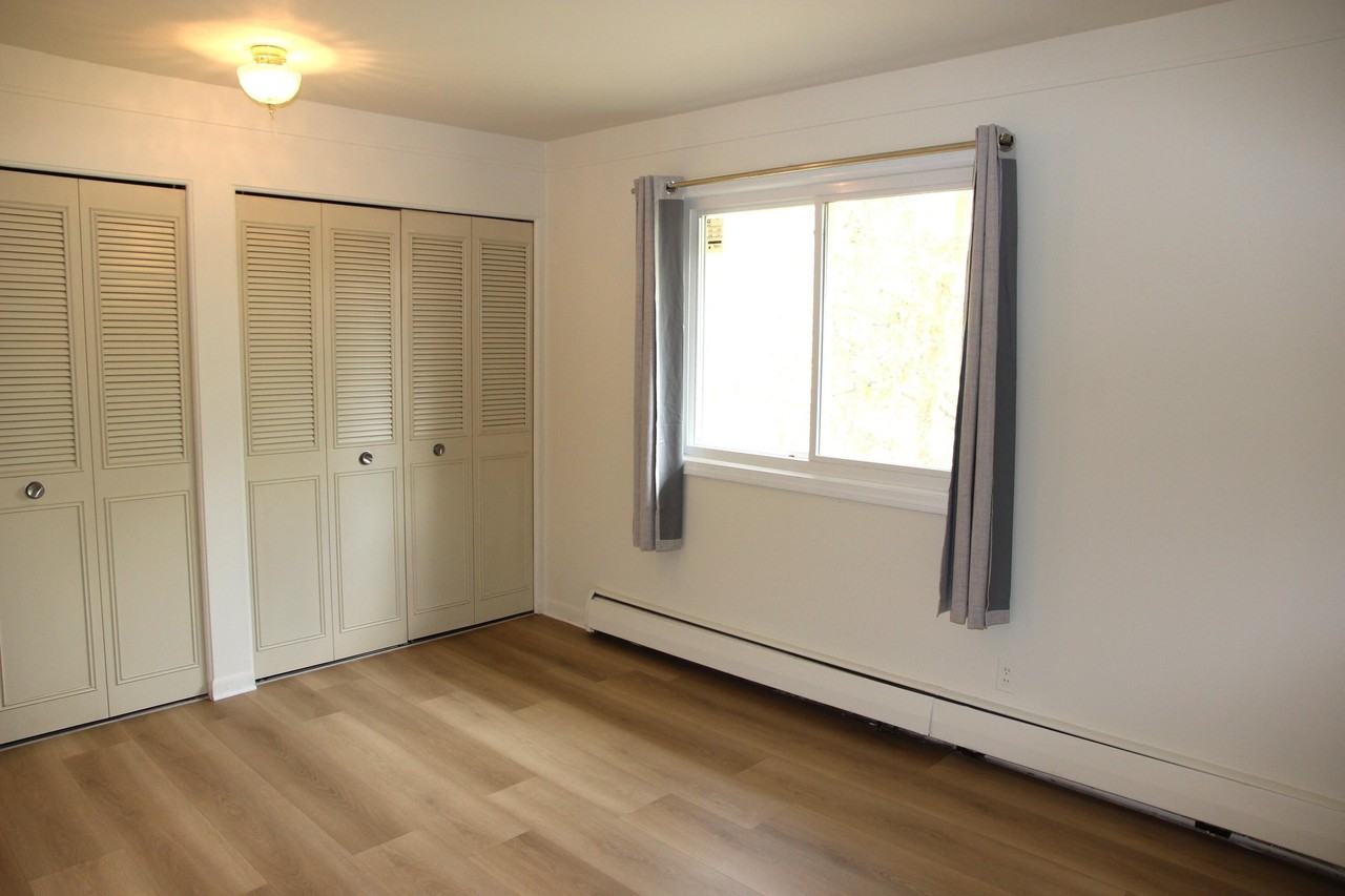 1257 Island Dr #203 - Photo 7 of 26