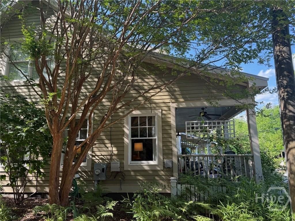 325 Lyndon Ave - Photo 2 of 2