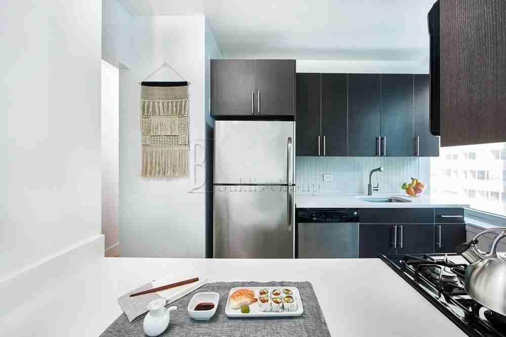 Water St #608 - Photo 5 of 7