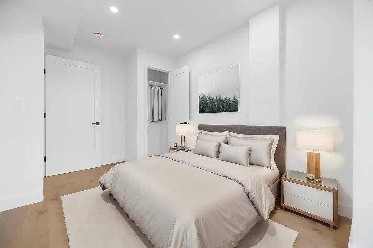 18 E 13th St #4 - Photo 3 of 9