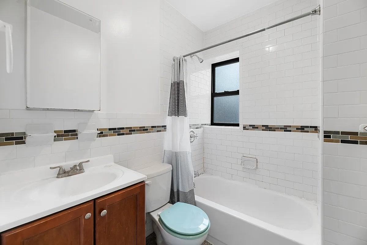 101 Delancey St #15 - Photo 6 of 6