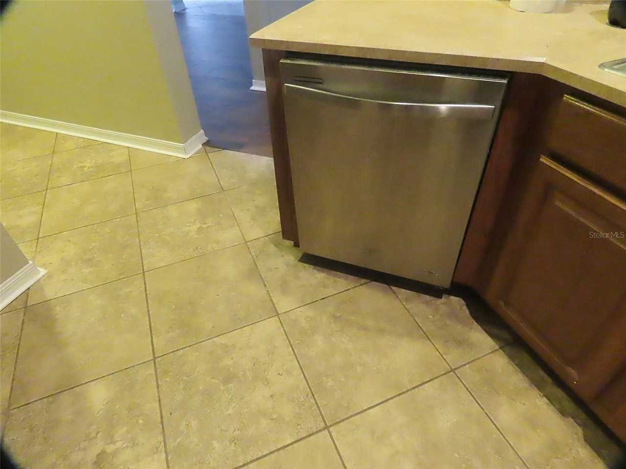 4505 Rock Hill Loop - Photo 7 of 15