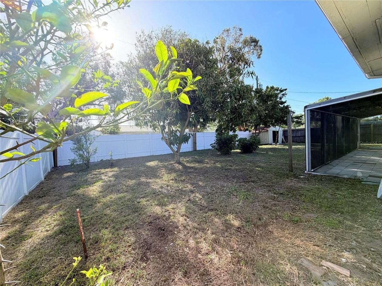 309 Kerry Dr - Photo 7 of 35