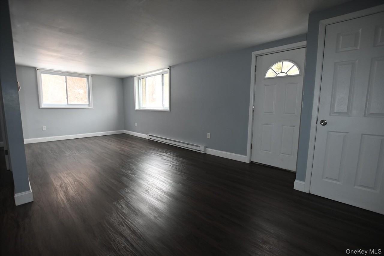 1805 Parr Lake Dr #18E - Photo 6 of 11